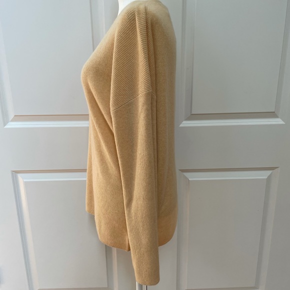 Shaker Rib-Knit Cashmere Sweater from Naadam - Picture 2 of 5